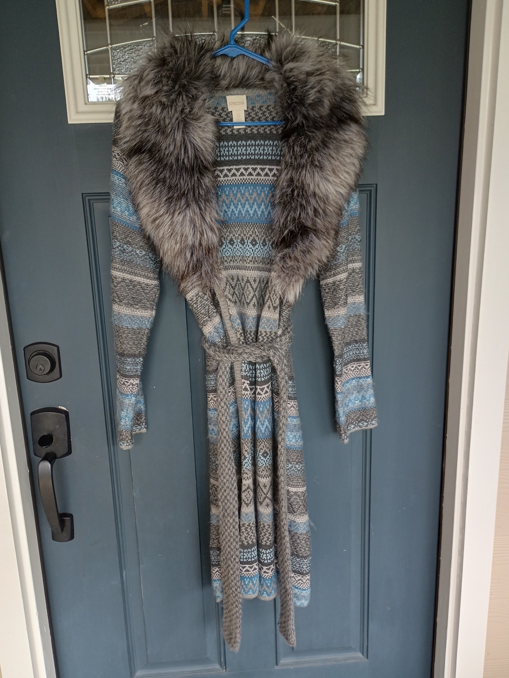 Chicos Blue & Gray Patterned Knit Belted Cardigan with Faux Fur Collar Size 0